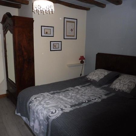 Chambre D'Hotes Des 3 Ifs Vernot Екстер'єр фото
